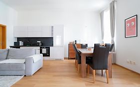 The Dante Prague - Family And Friends Apartments