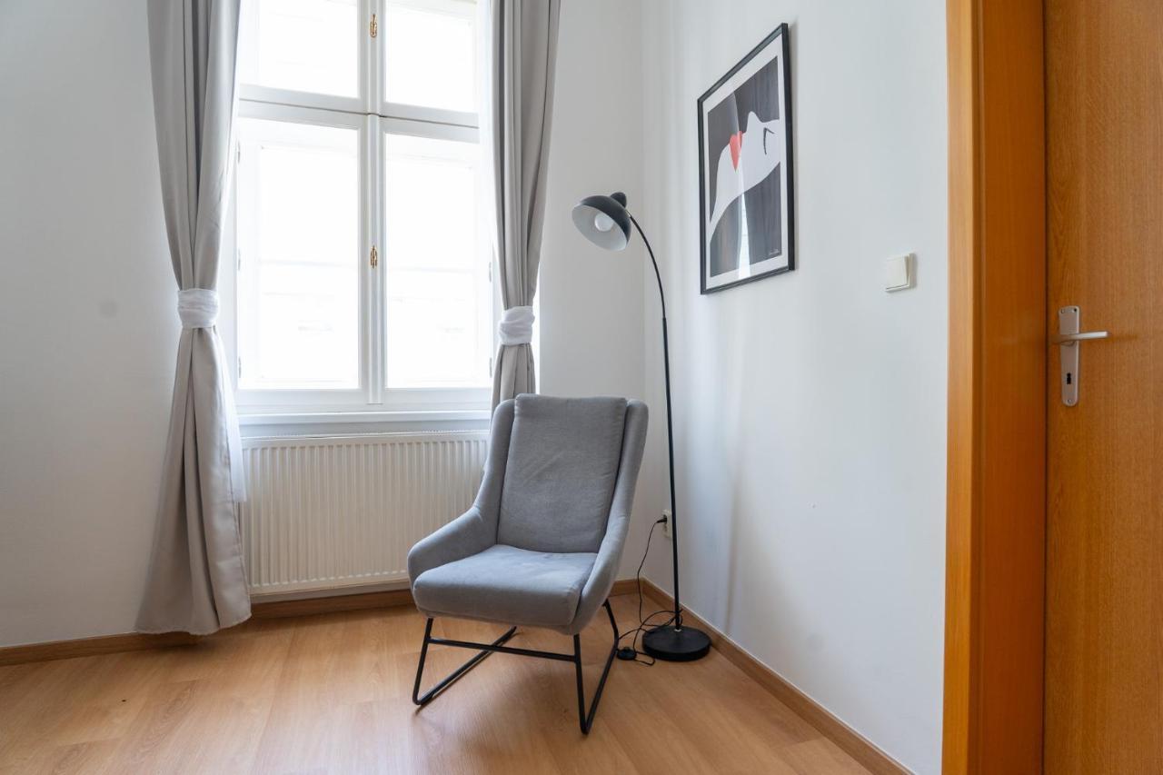 The Dante Prague - Family And Friends Apartments Zewnętrze zdjęcie